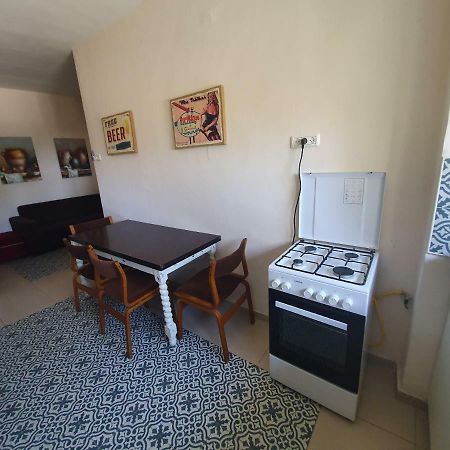 3 Stairs Only To Cozy Flat On Hillel St Apartment Haifa Luaran gambar