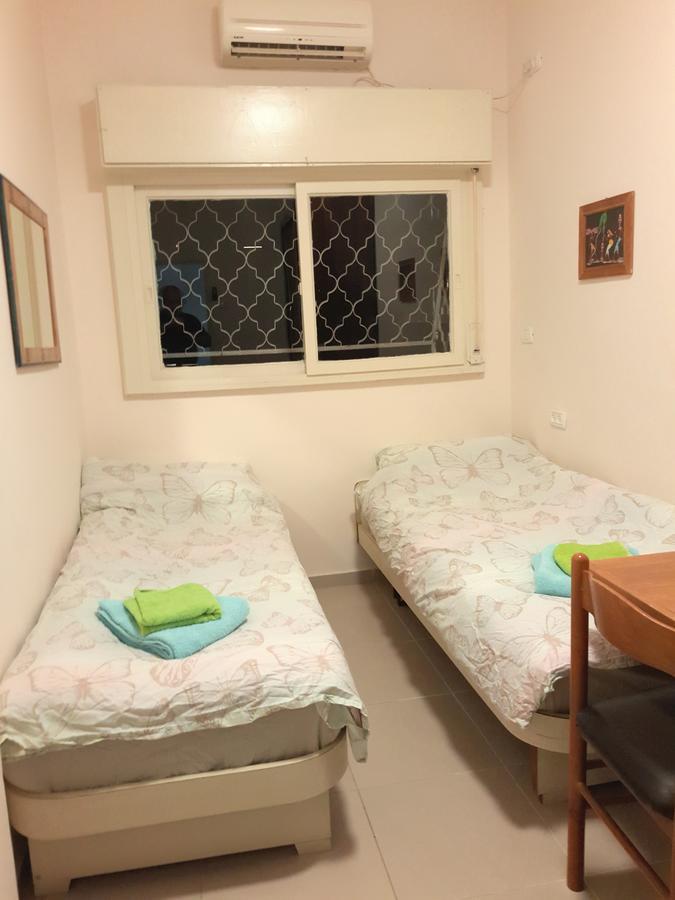 3 Stairs Only To Cozy Flat On Hillel St Apartment Haifa Luaran gambar