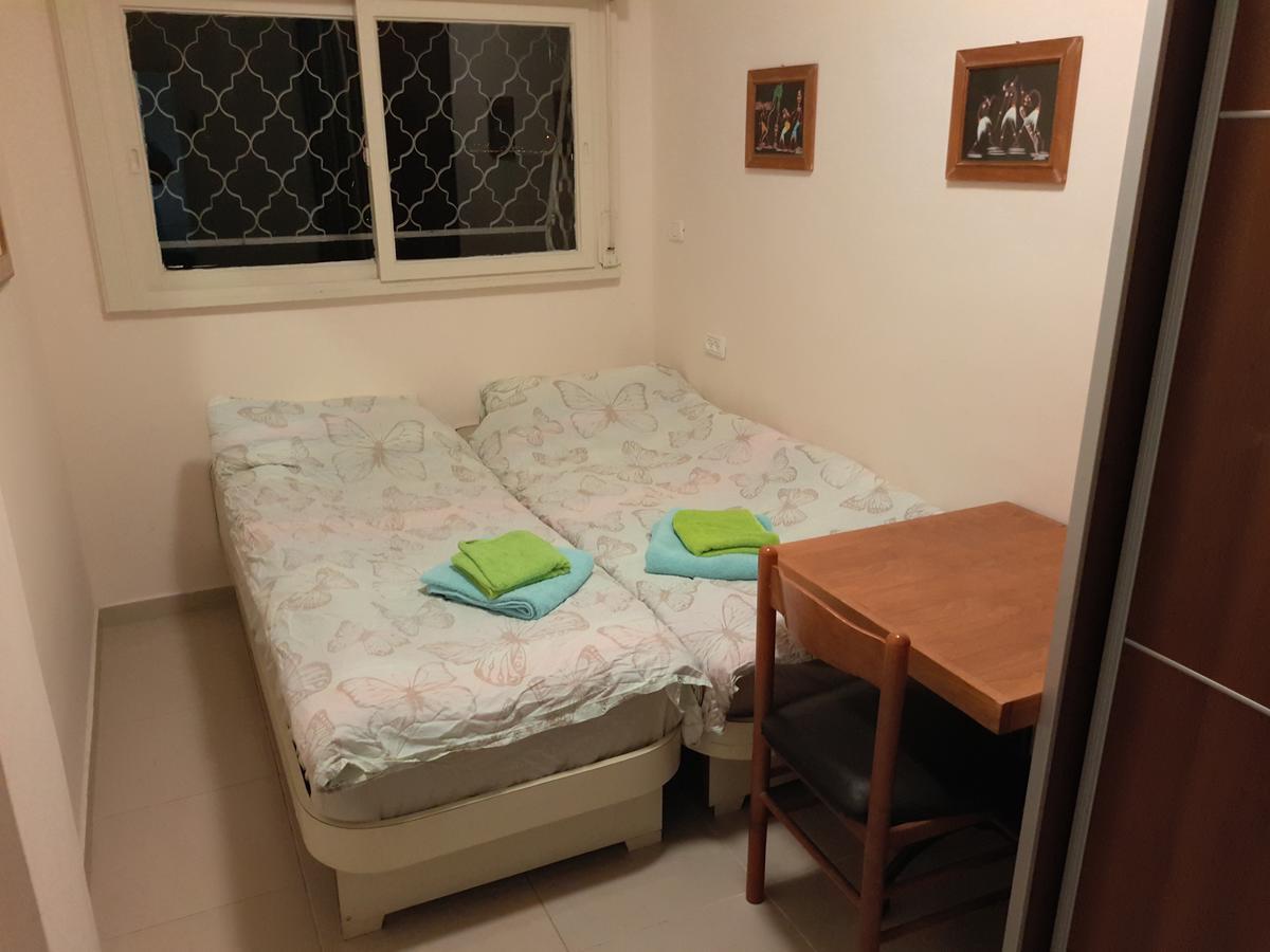 3 Stairs Only To Cozy Flat On Hillel St Apartment Haifa Luaran gambar