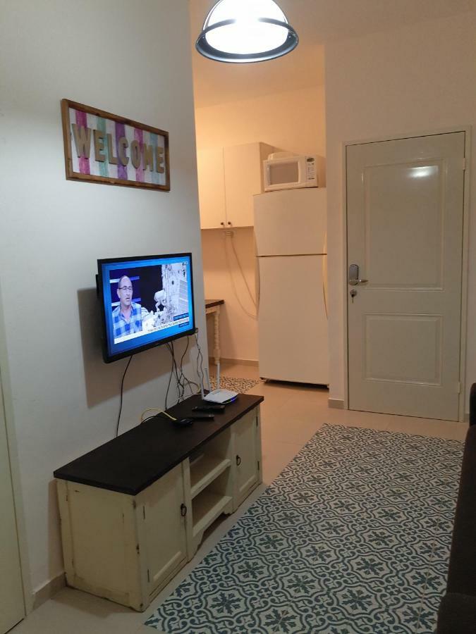 3 Stairs Only To Cozy Flat On Hillel St Apartment Haifa Luaran gambar