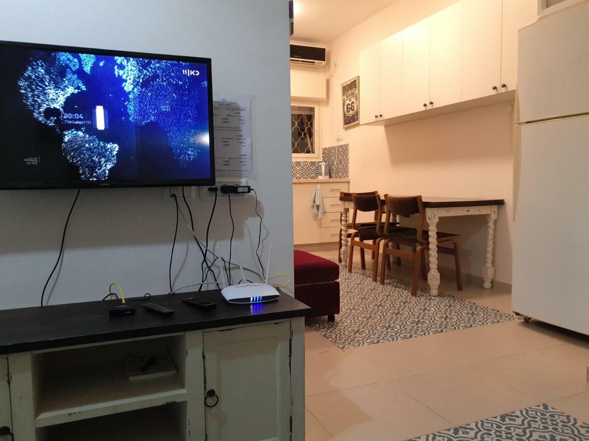 3 Stairs Only To Cozy Flat On Hillel St Apartment Haifa Luaran gambar